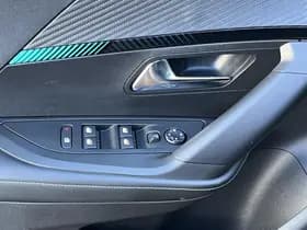 Peugeot 2008 1.2 PureTech Allure Pack thumbnail 14