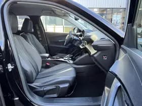 Peugeot 2008 1.2 PureTech Allure Pack thumbnail 28