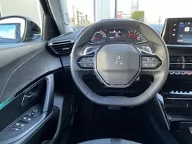 Peugeot 2008 1.2 PureTech Allure Pack thumbnail 45