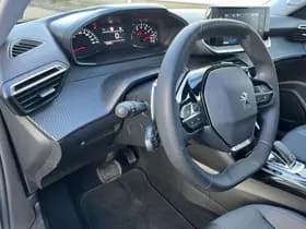 Peugeot 2008 1.2 PureTech Allure Pack thumbnail 56