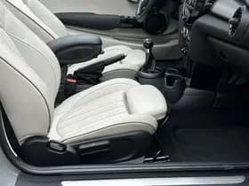 MINI Cabrio 1.5 Cooper Pepper Serious Business thumbnail 24