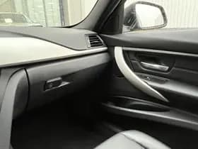 BMW 3-serie 330e High Executive thumbnail 54