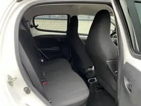 Peugeot 108 1.0 e-VTi Allure thumbnail 25