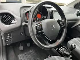 Peugeot 108 1.0 e-VTi Allure thumbnail 54