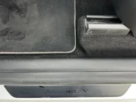 Tesla Model Y Performance AWD 75 kWh thumbnail 17