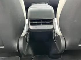 Tesla Model Y Performance AWD 75 kWh thumbnail 27