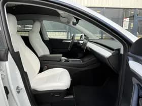 Tesla Model Y Performance AWD 75 kWh thumbnail 28