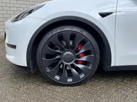 Tesla Model Y Performance AWD 75 kWh thumbnail 37