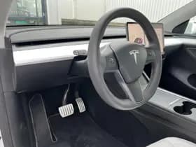 Tesla Model Y Performance AWD 75 kWh thumbnail 57