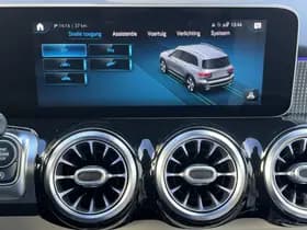 Mercedes-Benz GLB 200 Business Solution Luxury thumbnail 91