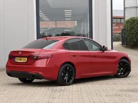 Alfa Romeo Giulia 2.0T Sprint thumbnail 2