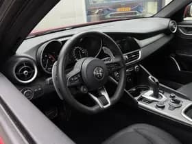 Alfa Romeo Giulia 2.0T Sprint thumbnail 37