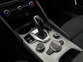 Alfa Romeo Giulia 2.0T Sprint thumbnail 38