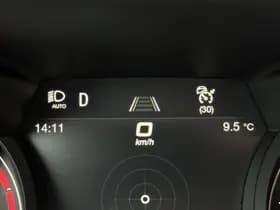 Alfa Romeo Giulia 2.0T Sprint thumbnail 5