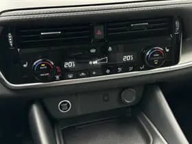 Nissan QASHQAI 1.3 MHEV Xtronic N-Connecta thumbnail 25