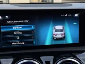 Mercedes-Benz A-Klasse 180 Business Solution AMG thumbnail 34