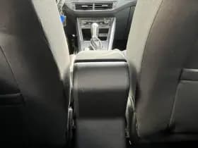 Volkswagen Polo 1.0 TSI Highline R-Line thumbnail 27