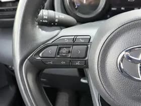 Toyota Yaris 1.5 Hybrid Launch Edition thumbnail 9