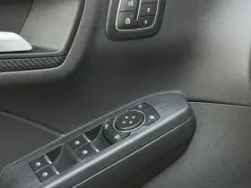 Ford Kuga 2.5 PHEV ST-Line X thumbnail 22