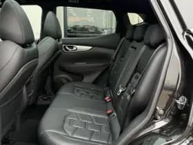 Nissan QASHQAI 1.3 DIG-T Tekna+ Dynamic Pack thumbnail 34