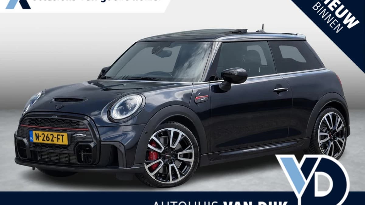 MINI Mini 2.0 John Cooper Works Essential — foto 1