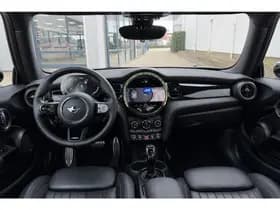 MINI Mini 2.0 John Cooper Works Essential thumbnail 3