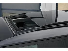 Land Rover Defender 110 2.0 P400e 110 SE thumbnail 22