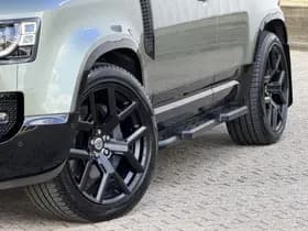 Land Rover Defender 110 2.0 P400e 110 SE thumbnail 35