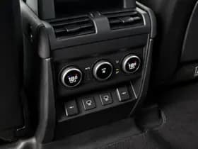 Land Rover Defender 110 2.0 P400e 110 SE thumbnail 55