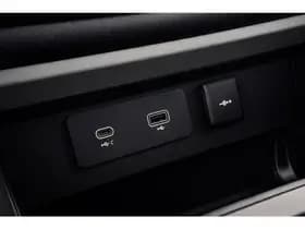 Land Rover Defender 110 2.0 P400e 110 SE thumbnail 60