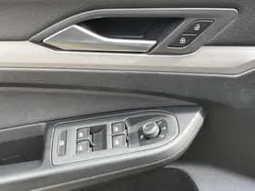 Volkswagen Golf 1.5 TSI Life thumbnail 14