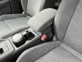 Volkswagen Golf 1.5 TSI Life thumbnail 16