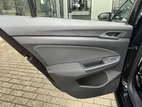 Volkswagen Golf 1.5 TSI Life thumbnail 18