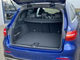 Mercedes-Benz GLC 250 4MATIC AMG Sport Edition Premium Plus thumbnail 15