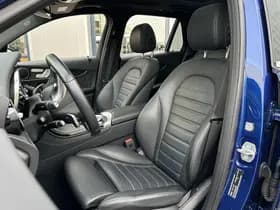 Mercedes-Benz GLC 250 4MATIC AMG Sport Edition Premium Plus thumbnail 4