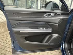 Lynk & Co & Co 01 1.5 thumbnail 15