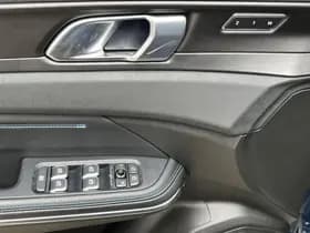 Lynk & Co & Co 01 1.5 thumbnail 16