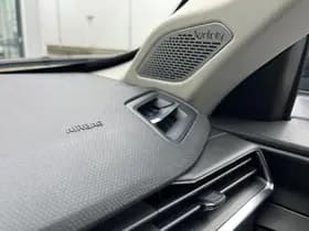 Lynk & Co & Co 01 1.5 thumbnail 78