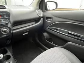 Mitsubishi Space Star 1.0 Intense thumbnail 32