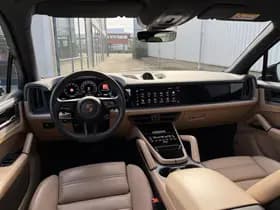 Porsche Cayenne 3.0 E-Hybrid thumbnail 3