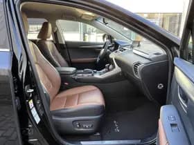 Lexus NX 300h AWD Luxury Line thumbnail 25