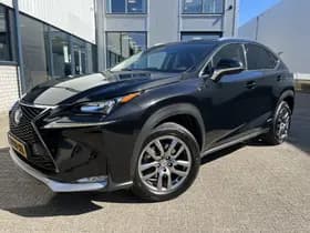 Lexus NX 300h AWD Luxury Line thumbnail 44