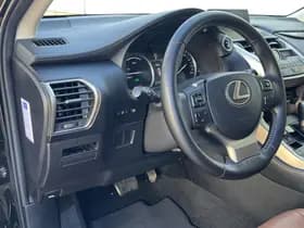 Lexus NX 300h AWD Luxury Line thumbnail 56