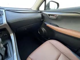 Lexus NX 300h AWD Luxury Line thumbnail 65