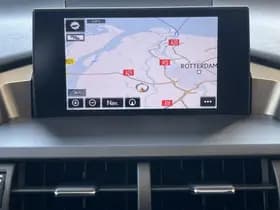 Lexus NX 300h AWD Luxury Line thumbnail 8