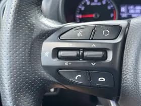 Kia Picanto thumbnail 50