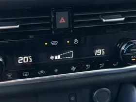 Nissan Qashqai thumbnail 20