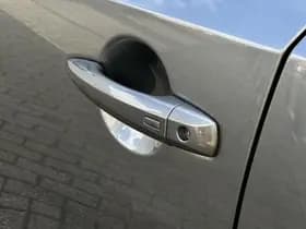 Nissan Qashqai thumbnail 39