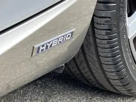 Lexus IS thumbnail 38