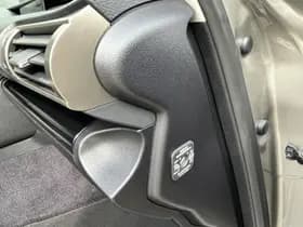 Lexus IS thumbnail 67